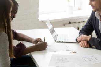 Comment choisir le meilleur expert immobilier pour votre projet en 2025 ?