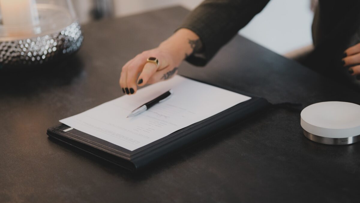 Comment quitter un CDD pour un CDI ? Pôle Immo