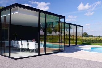 Les atouts d'une véranda sur-mesure pour votre maison en Seine-Maritime